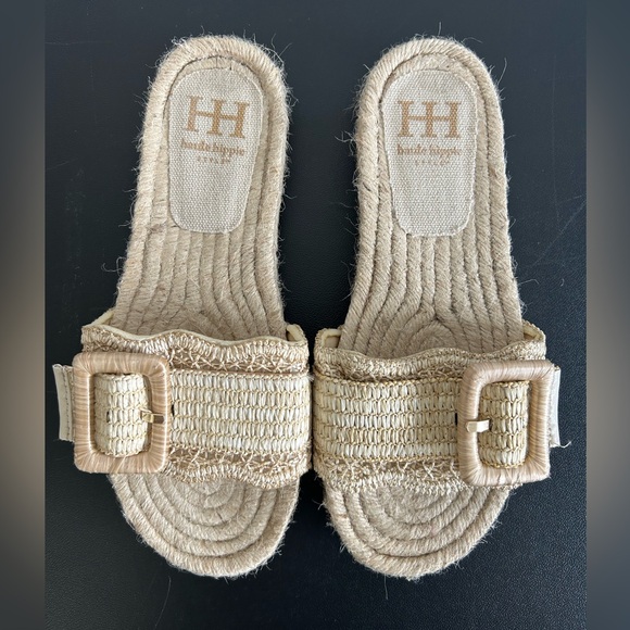 Haute Hippie Shoes - HAUTE HIPPIE Size 7.5M Nyssa Raffia Buckle Slides NATURAL COLOR